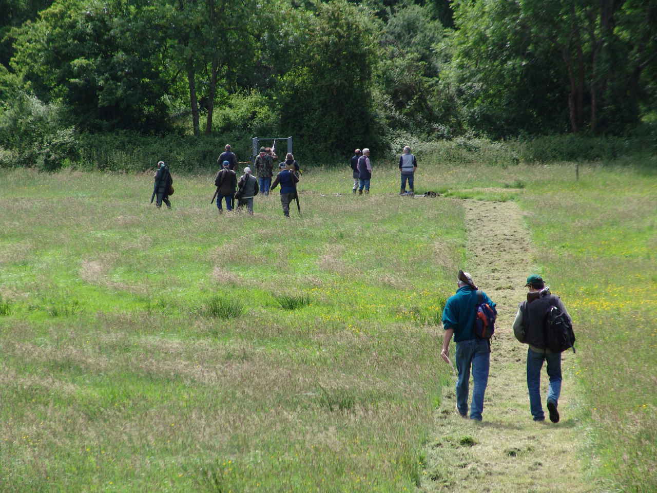 Walking down to Stand 8.jpg Walking down to Stand 8.jpg