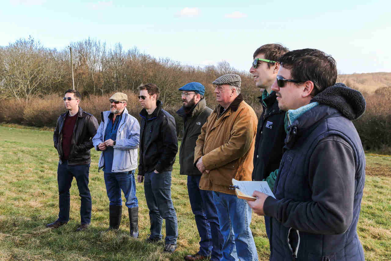 AAJ_8247.jpg AAJ_8247.jpg